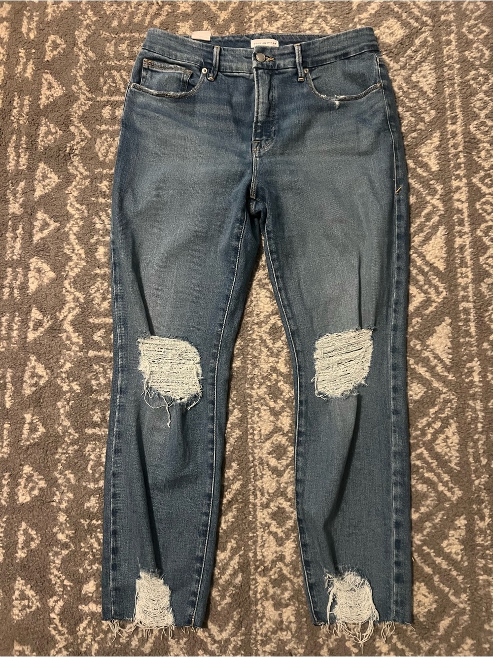 Good American Distressed Medium Blue Boyfriend Jeans size 12/31 (Y100)
